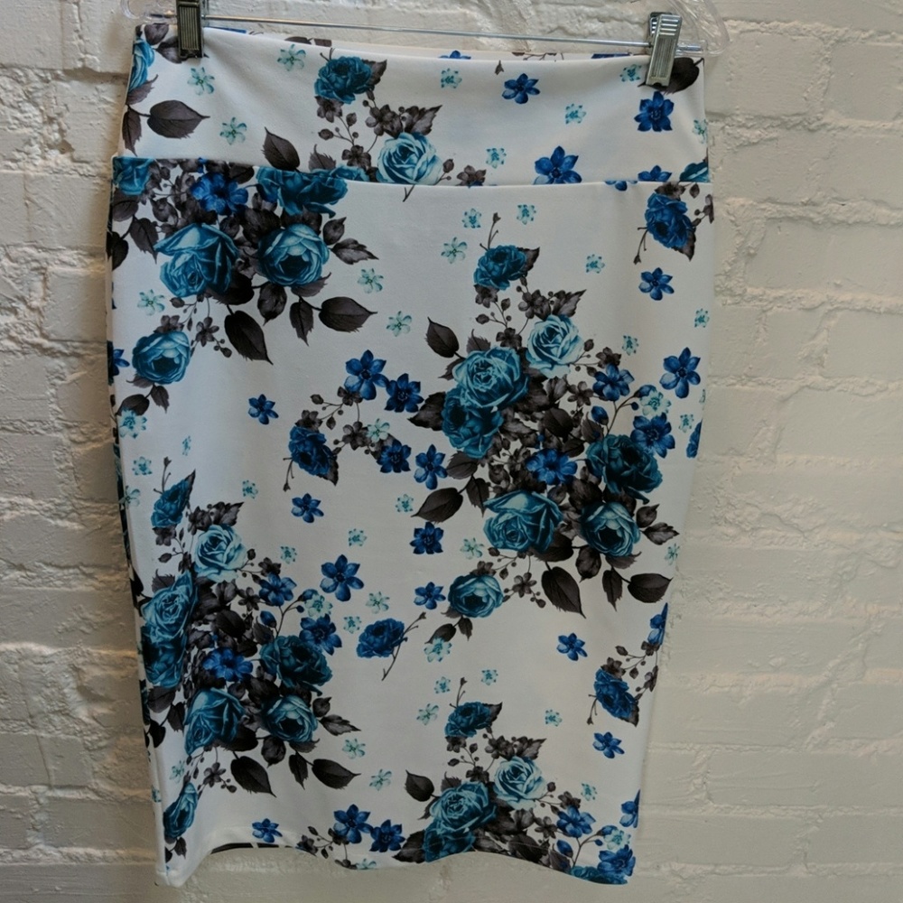 New Hazel Blues pencil skirt.